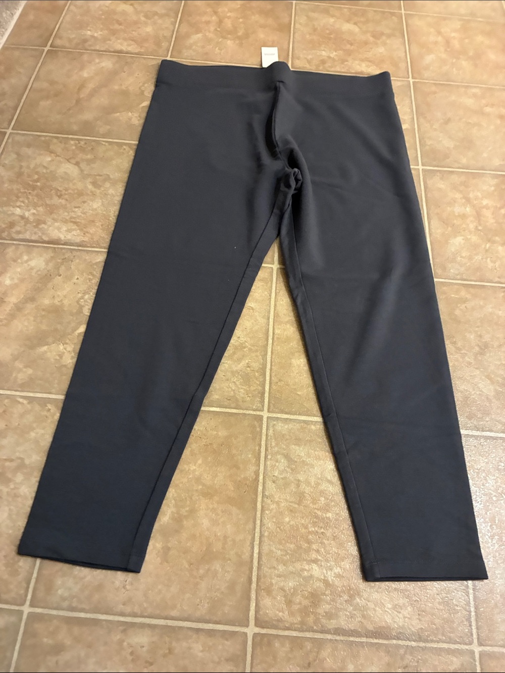 Lou & Grey Charcoal Stretch Leggings